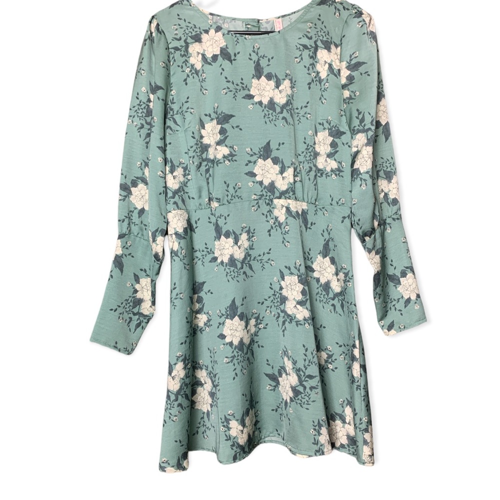 FREE PEOPLE women’s Parker floral sage dress sz 6 feat. on Teen Wolf
